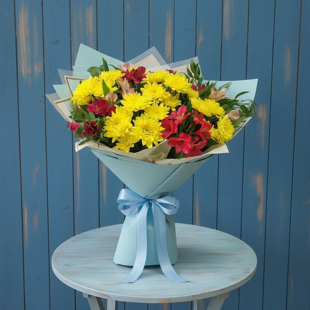 Букет цветов из: Альстромерии и Хризантемы в Новомосковске