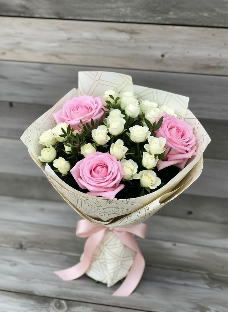 Букет цветов из: Розы в Новомосковске