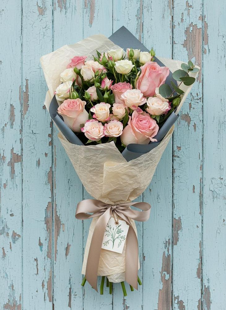 Букет цветов из: Розы в Новомосковске