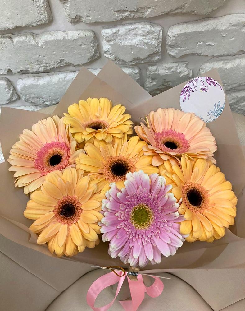 Букет цветов из: Герберы в Новомосковске