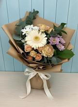 Букет цветов из:  Герберы и Хризантемы в Новомосковске