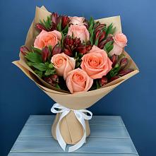 Букет цветов из:  Розы и Альстромерии #REPLACE_PRED# Новомосковске