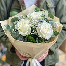 Букет цветов из:  Розы в Новомосковске