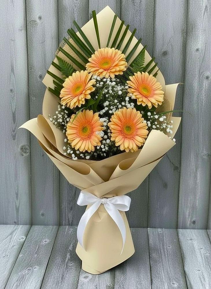 Букет цветов из: Герберы в Новомосковске