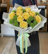 Букет цветов из:  Хризантемы и Розы #REPLACE_PRED# Новомосковске