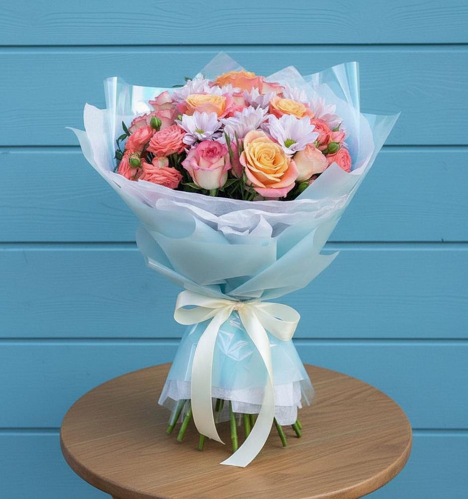 Букет цветов из: Хризантемы и Розы в Новомосковске