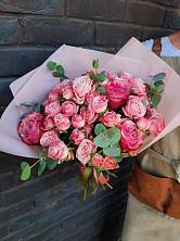 Букет цветов из:  Розы в Новомосковске