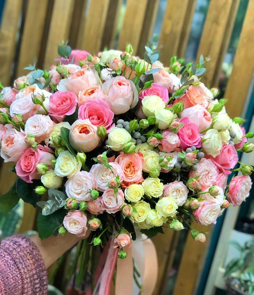 Букет цветов из: Розы в Новомосковске