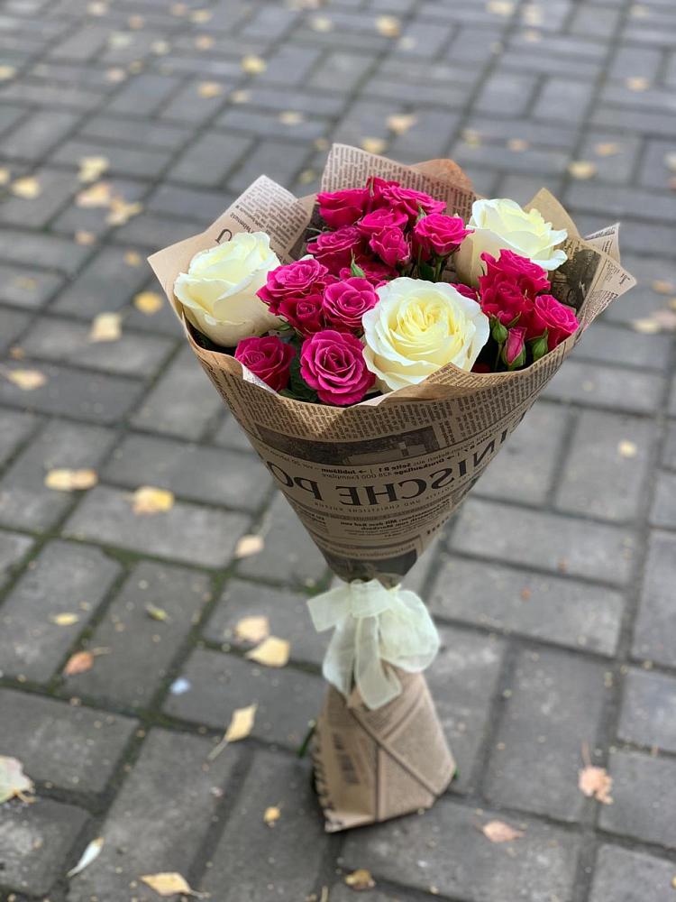 Букет цветов из: Розы в Новомосковске