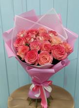 Букет 15 Розовых роз Равель в Новомосковске
