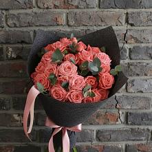 Букет цветов из:  Розы #REPLACE_PRED# Новомосковске